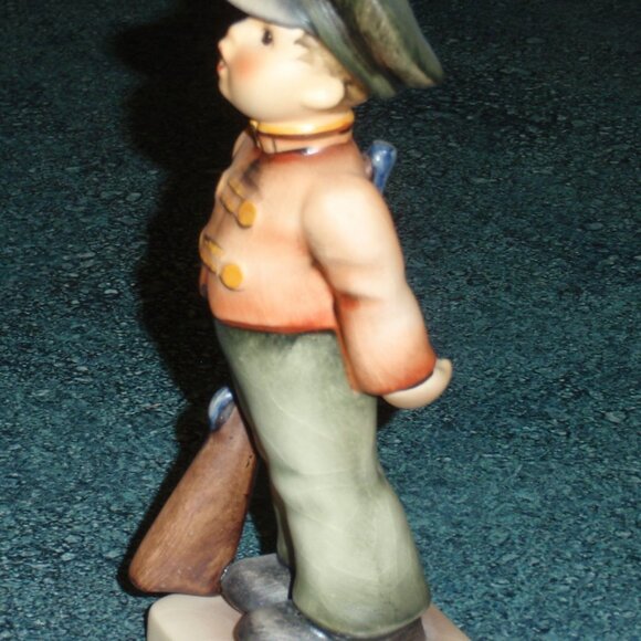 "Soldier Boy" Hummel Figurine #332 TMK4 Collectible Military Mother's Day Gift! - Picture 4 of 9